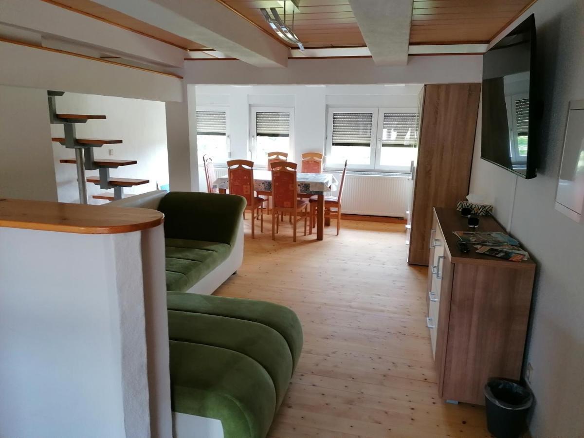 Ferienwohnung Max Schirgiswalde-Kirschau Bagian luar foto