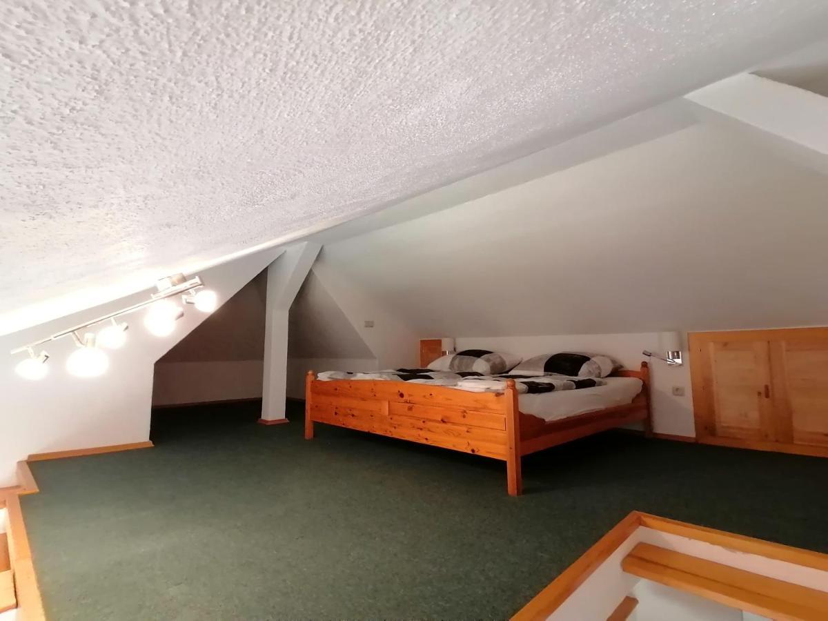 Ferienwohnung Max Schirgiswalde-Kirschau Bagian luar foto